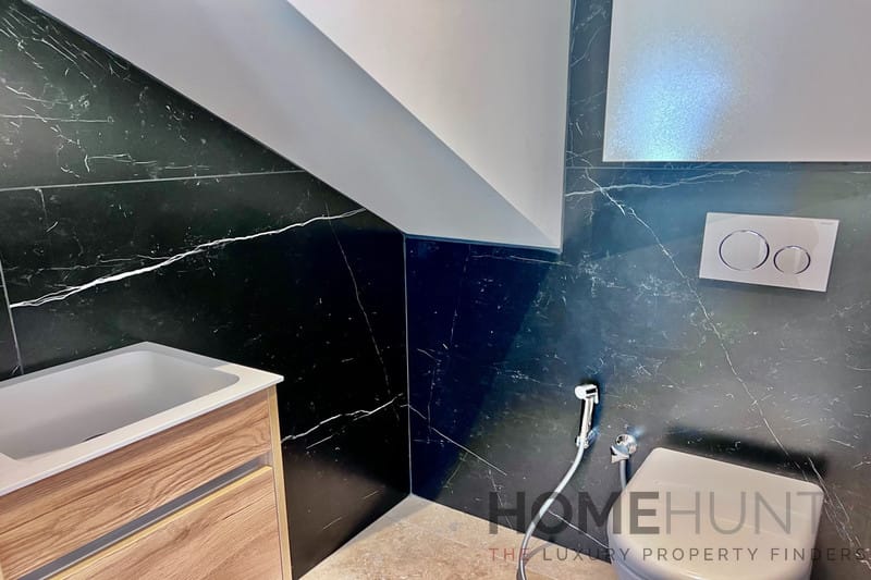 property_HH-15838907-7