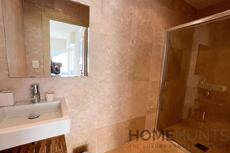 property_HH-14944451-10