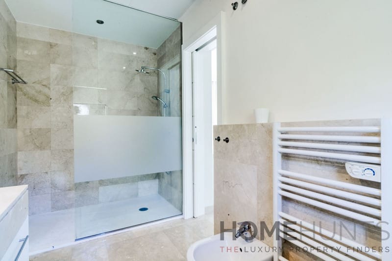 property_HH-15924045-24