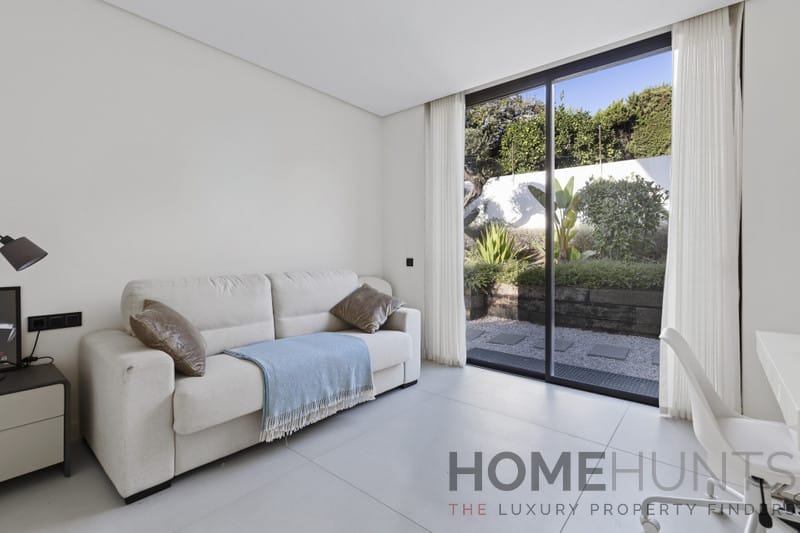 property_HH-15977985-14