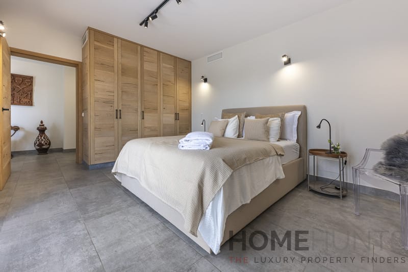 property_HH-15855228-21