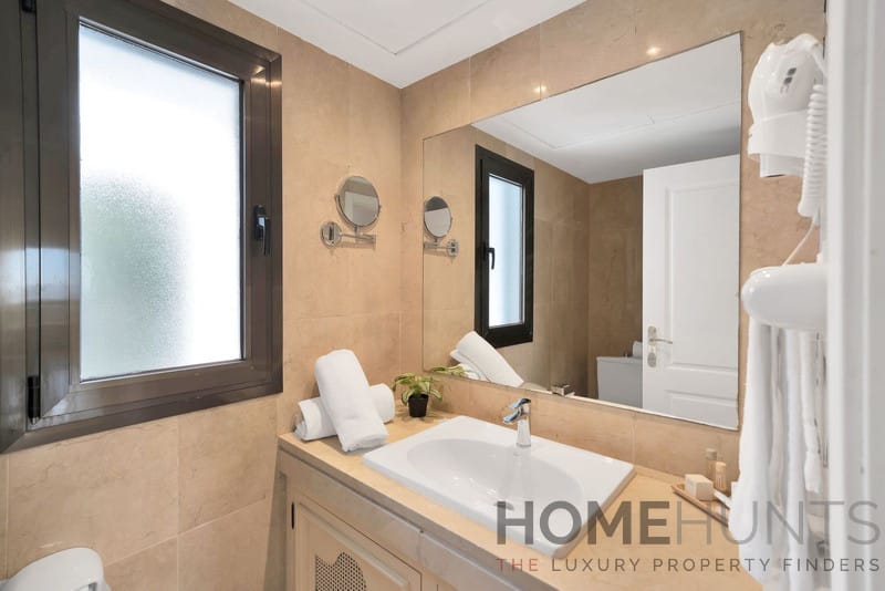 property_HH-15640758-21