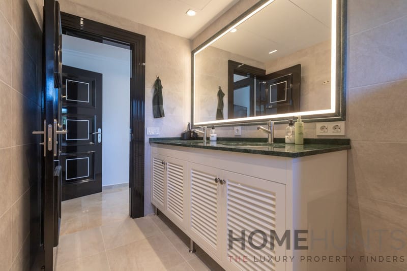 property_HH-15691910-17