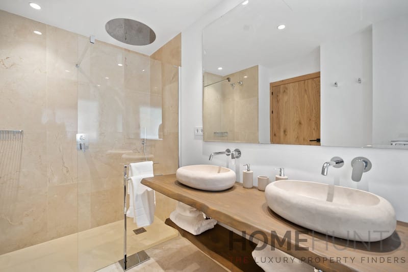 property_HH-15733406-23