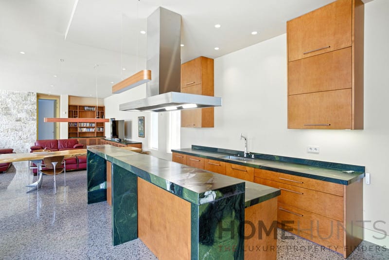 property_HH-15849935-6