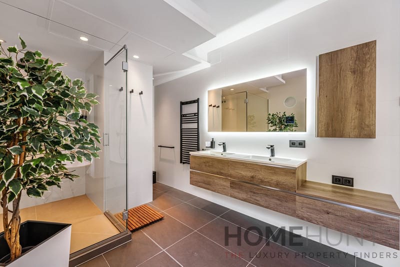 property_HH-15933200-21