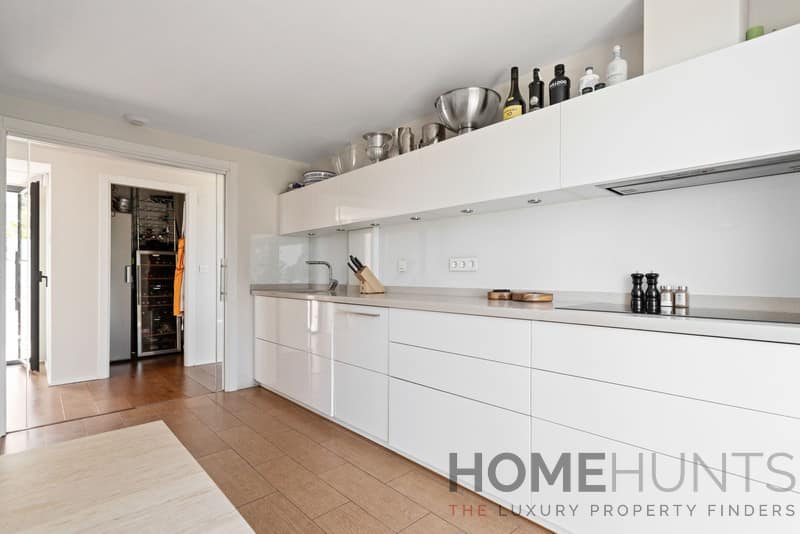 property_HH-15943180-27