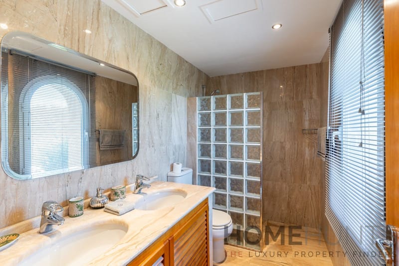 property_HH-15819594-12