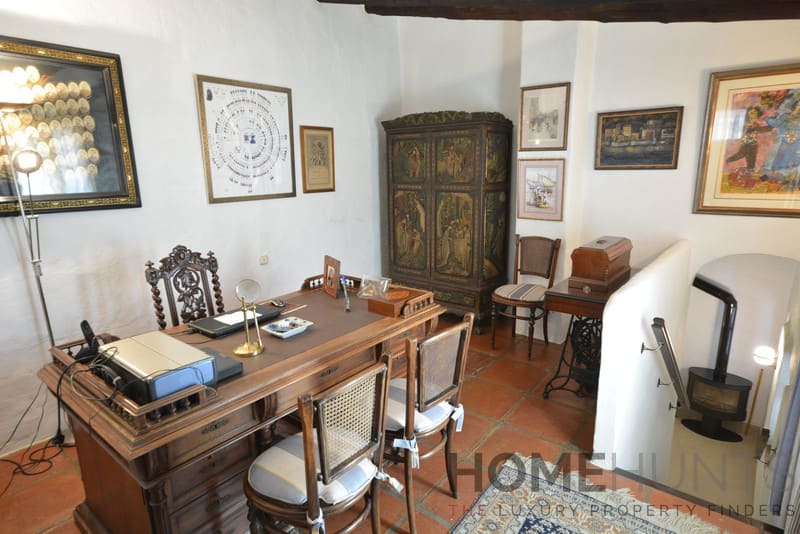 property_HH-15865056-23