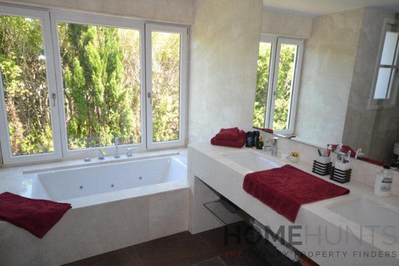property_HH-15640779-10