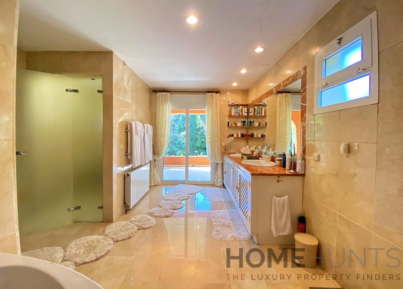 property_HH-15809182-28