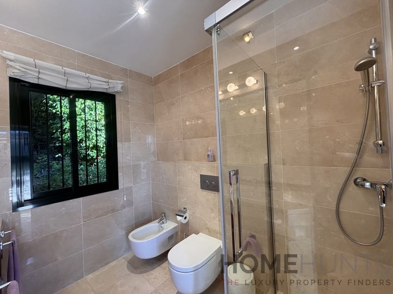 property_HH-15977974-21