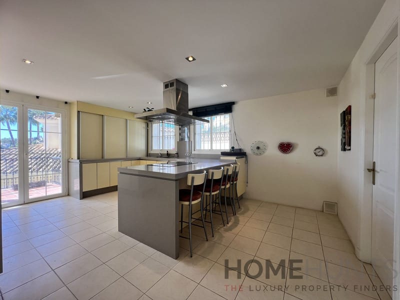 property_HH-15979169-5