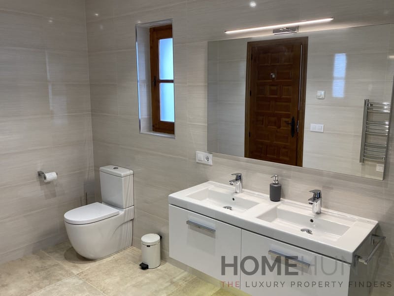 property_HH-15998778-30