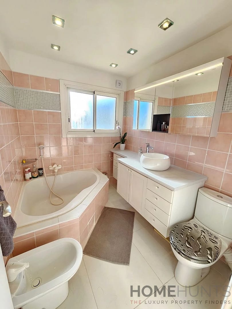 property_HH-15238408-23