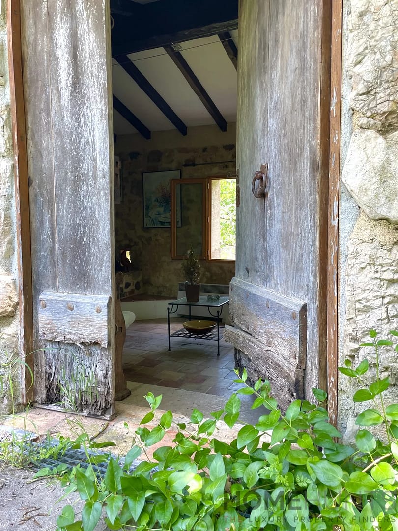 property_HH-15805608-23