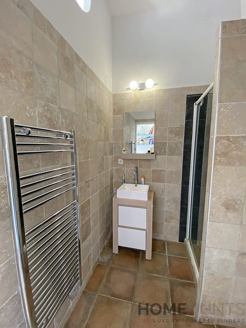 property_HH-14081526-19