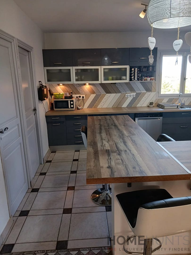 property_HH-15889854-9