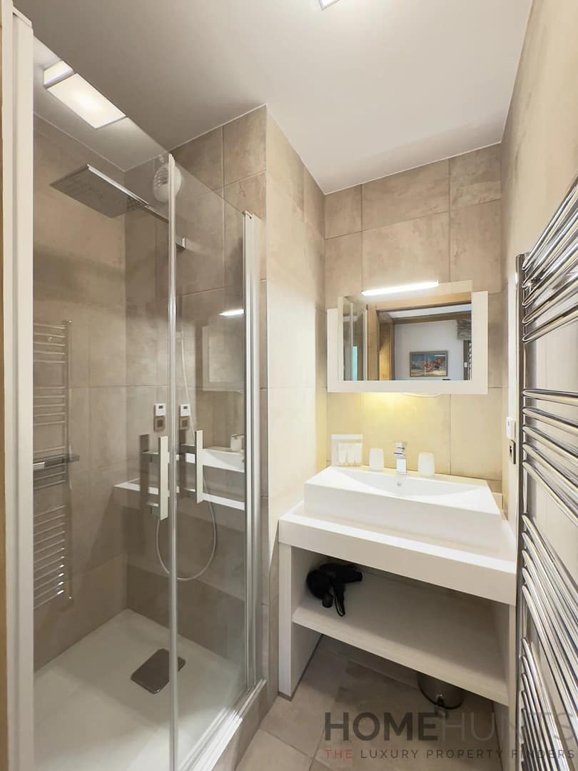 property_HH-15914923-10