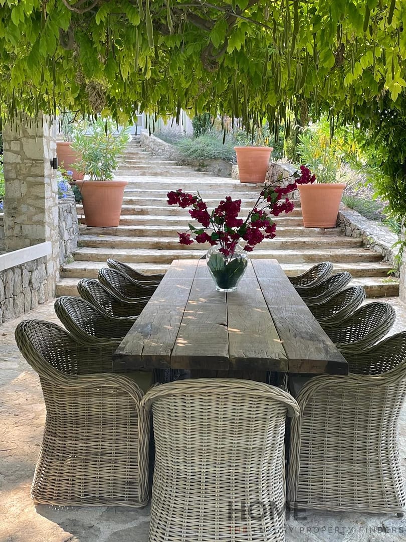 property_HH-15943843-5