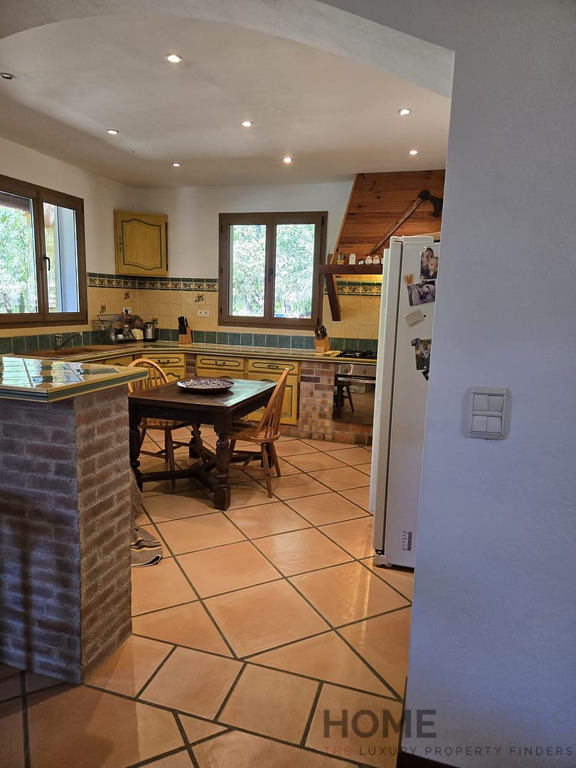 property_HH-15987242-24