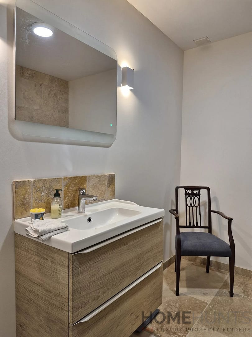 property_HH-15994167-13