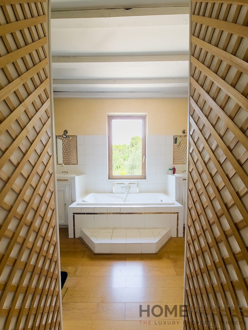 property_HH-16033130-10