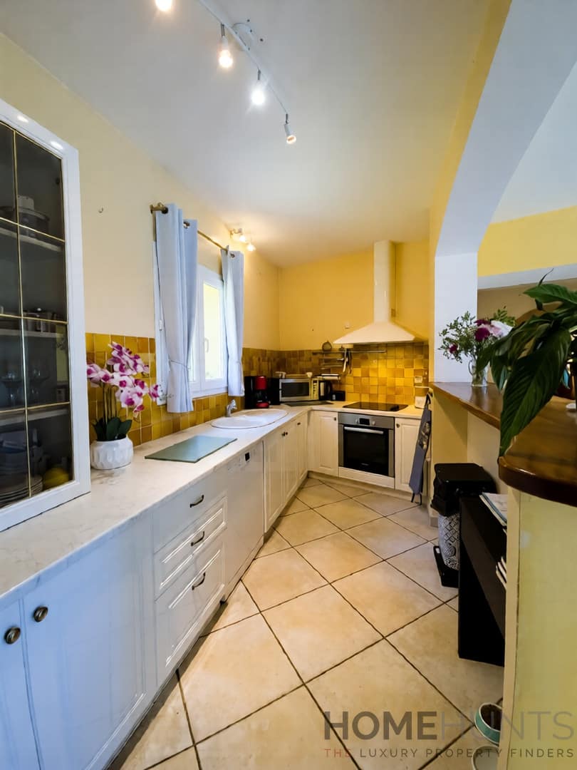 property_HH-16012855-10