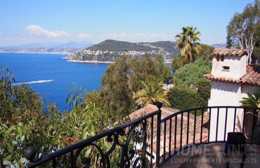 5 of the Best Luxury Coastal Property Locations to Live in France 5 5 of the Best Luxury Coastal Property Locations to Live in France 4