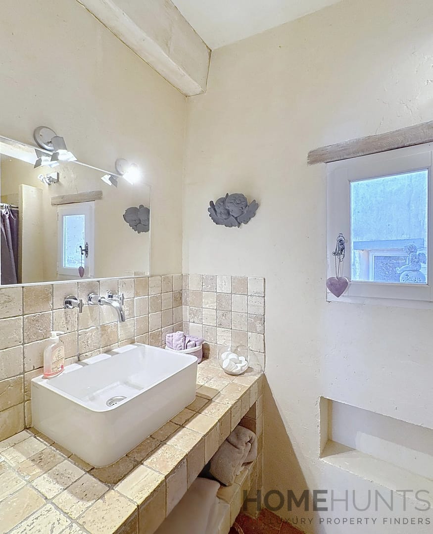 property_HH-16115229-24