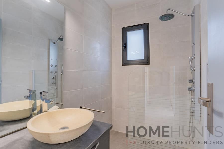 property_HH-15669446-10