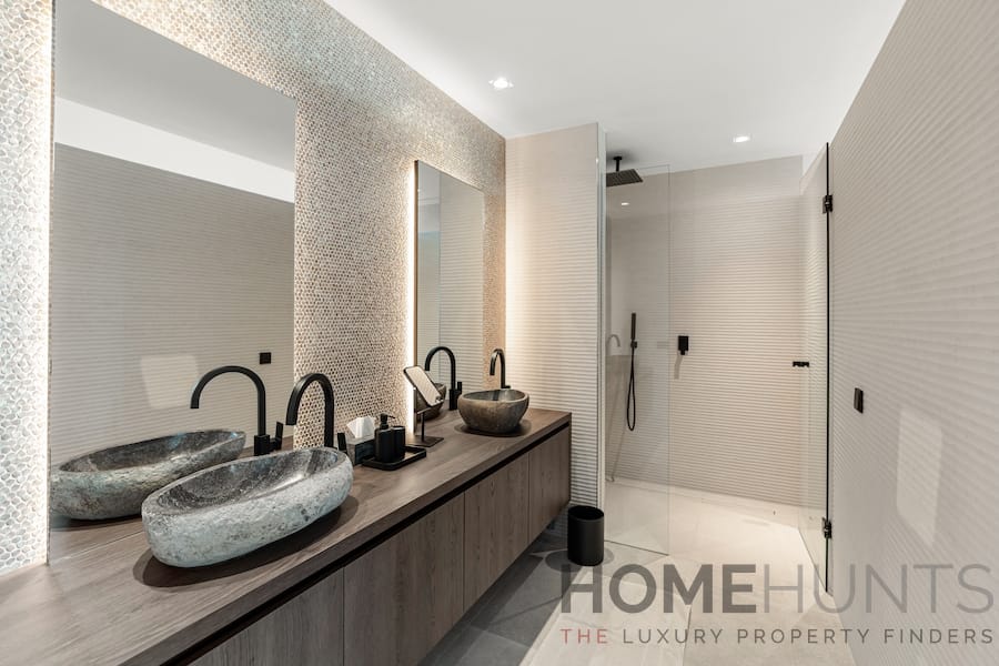 property_HH-15821635-24