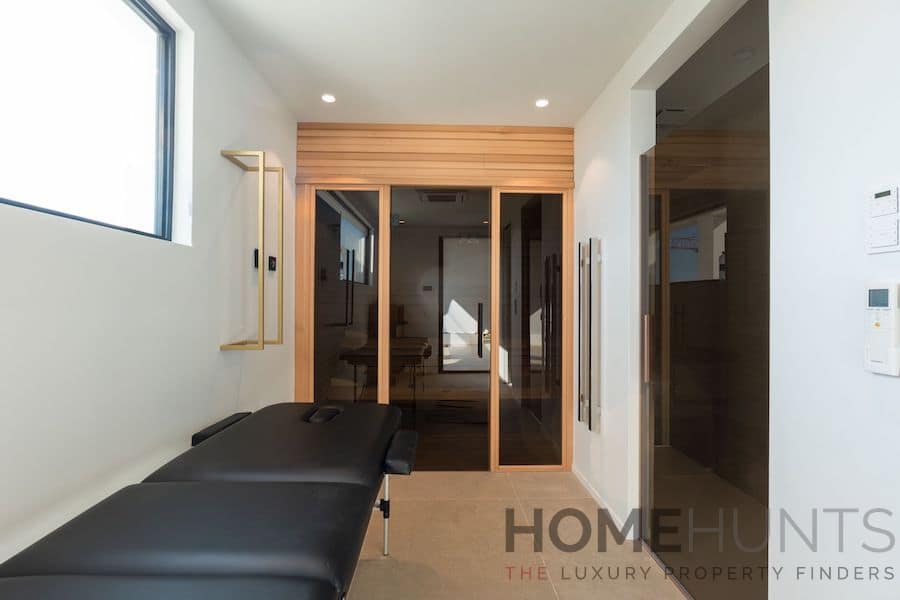 property_HH-15952616-25