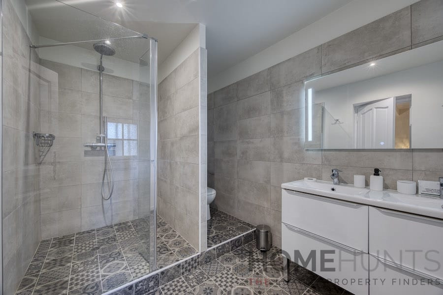 property_HH-15966663-23