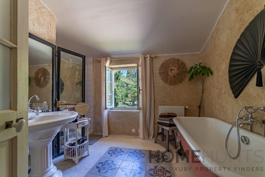 property_HH-15969387-19