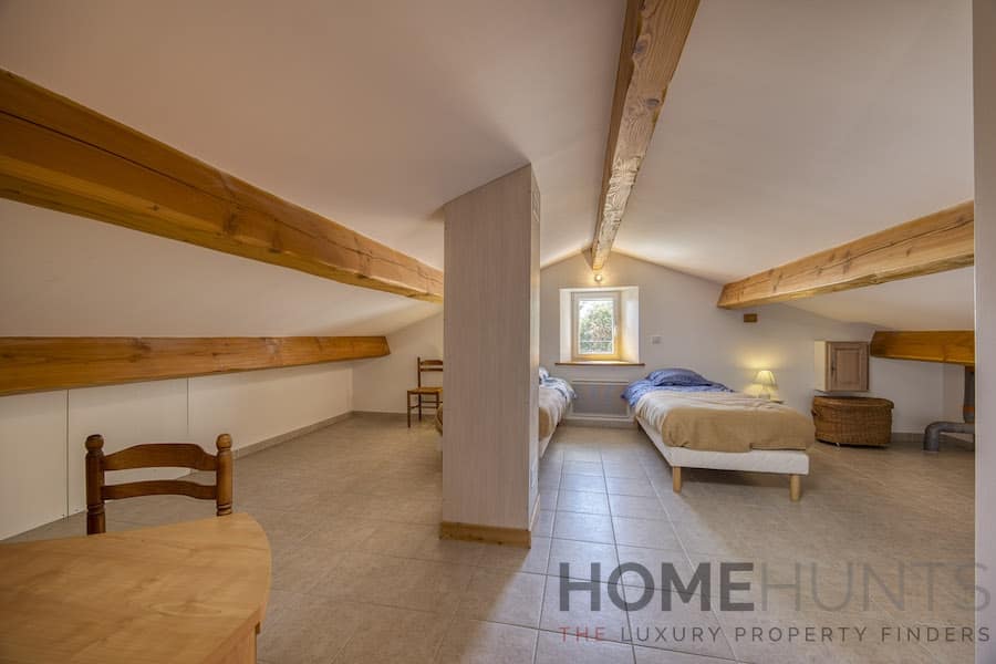 property_HH-15974481-23