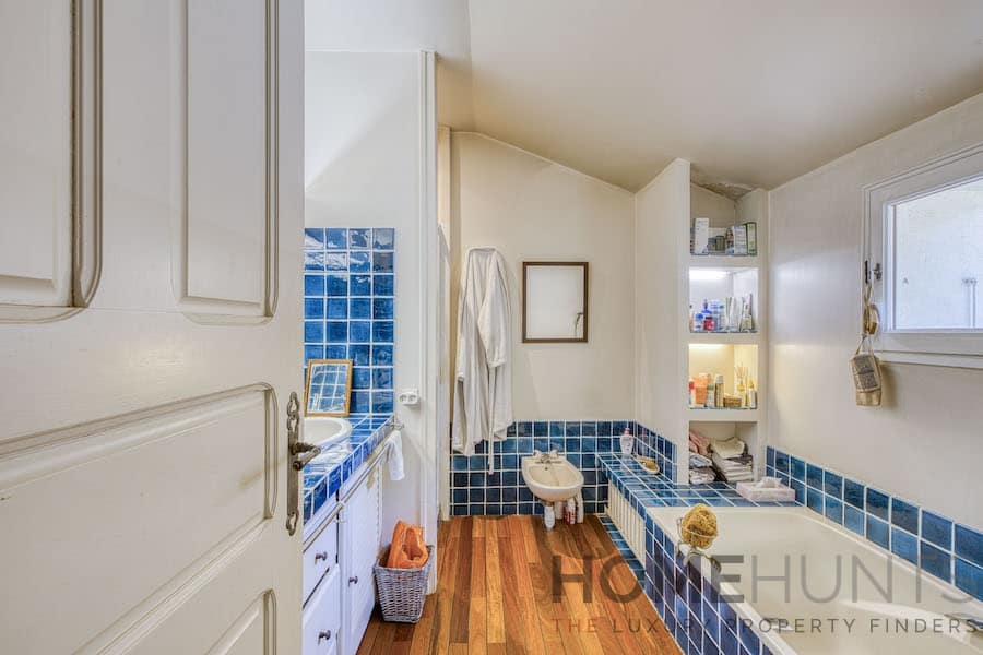 property_HH-15979734-23