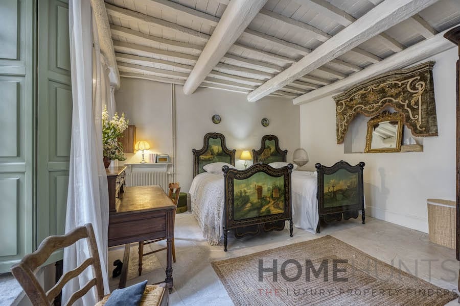 property_HH-15979758-20