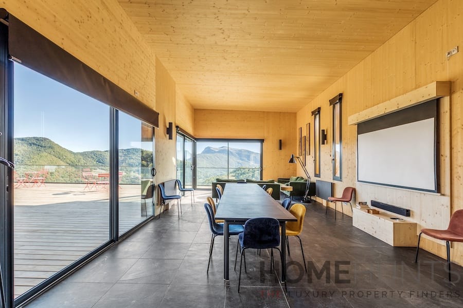 property_HH-15979911-7