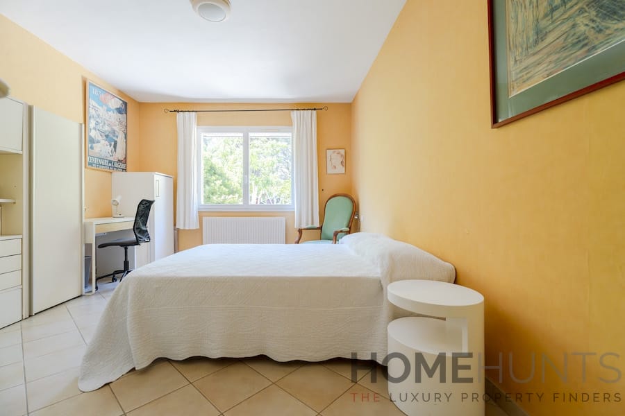 property_HH-15997786-10