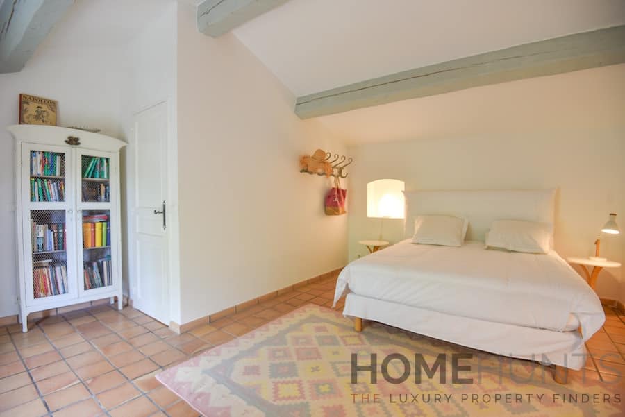 property_HH-15586732-24