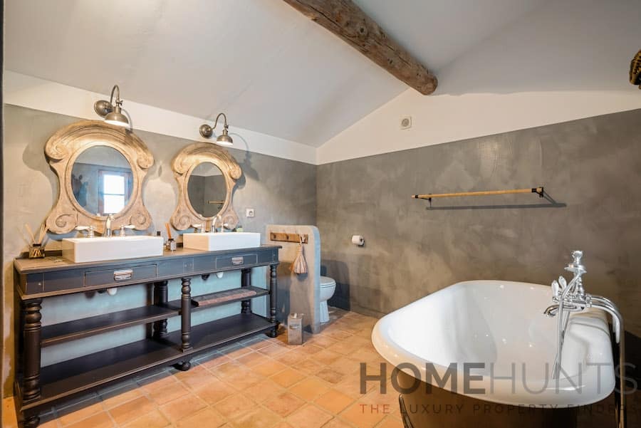 property_HH-15992526-29