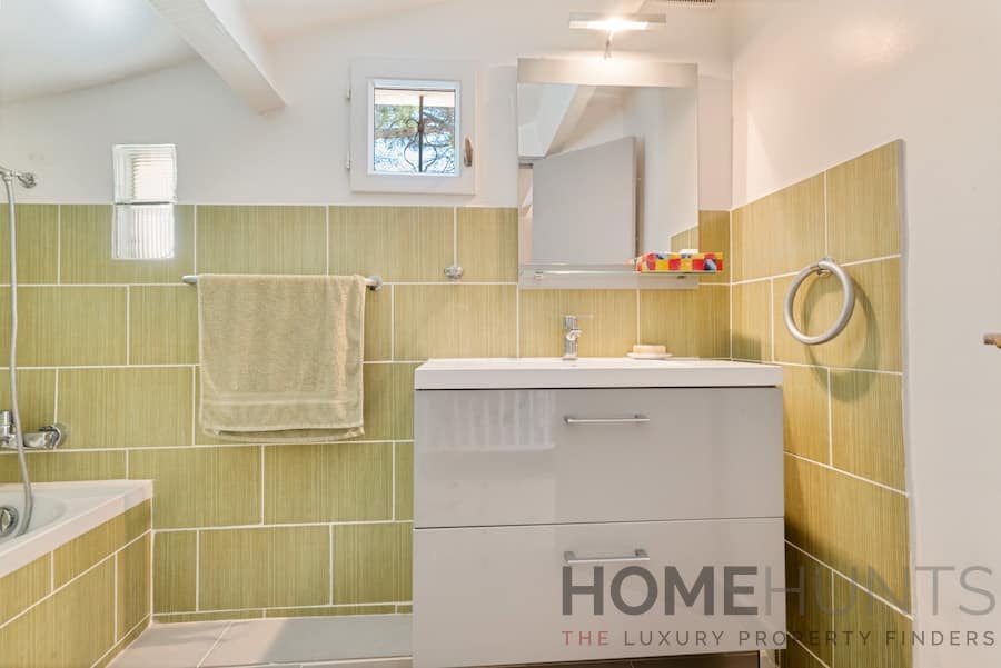 property_HH-16065279-12