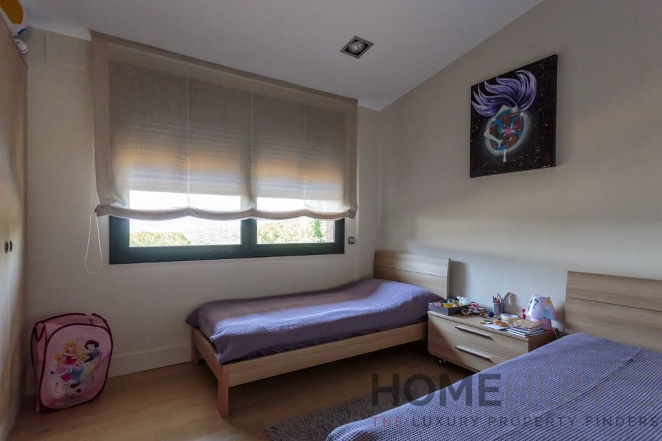 property_HH-14318260-17