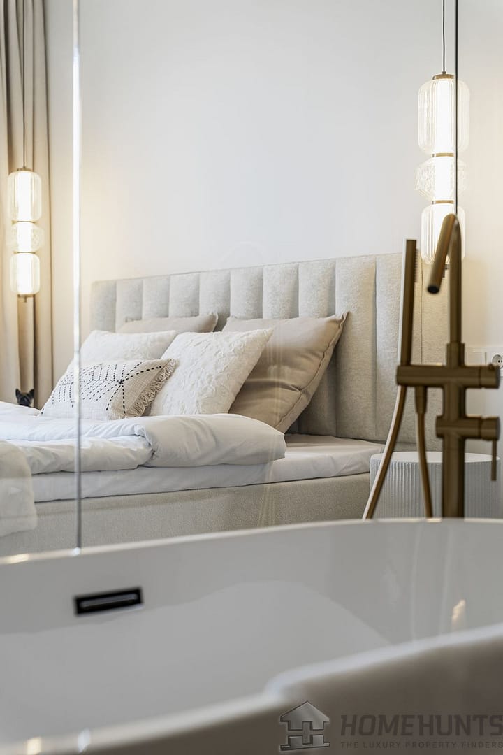 property_HH-15968809-16