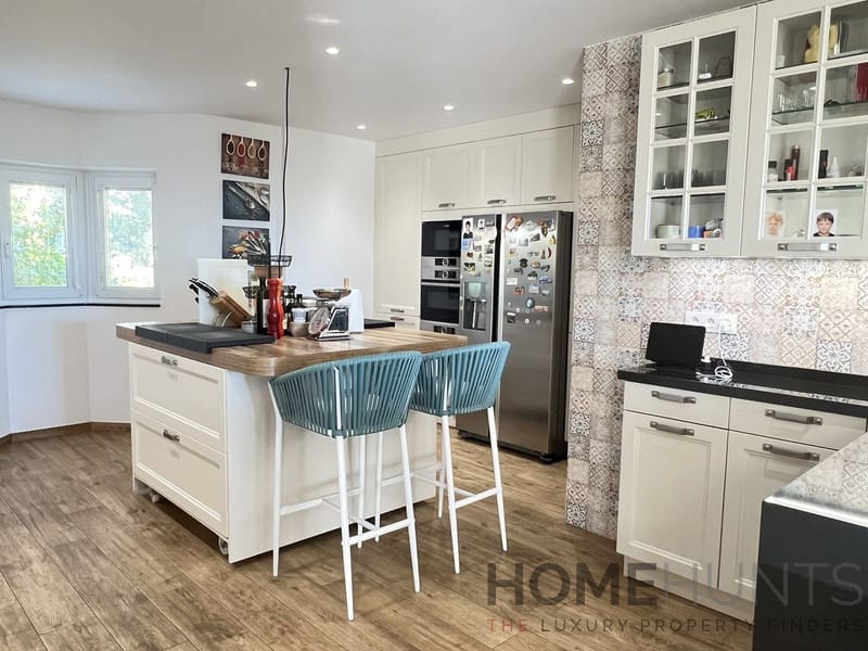 property_HH-16097682-11