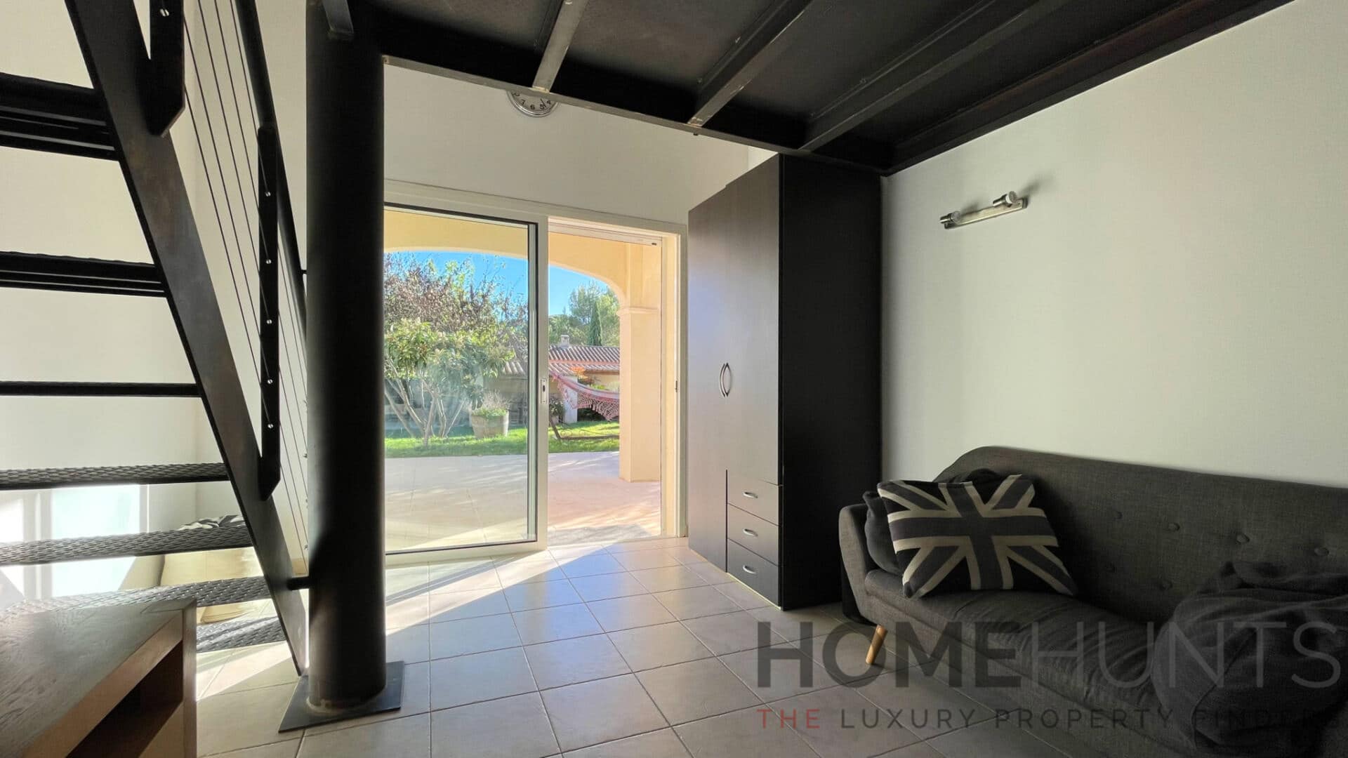 property_HH-15973846-22
