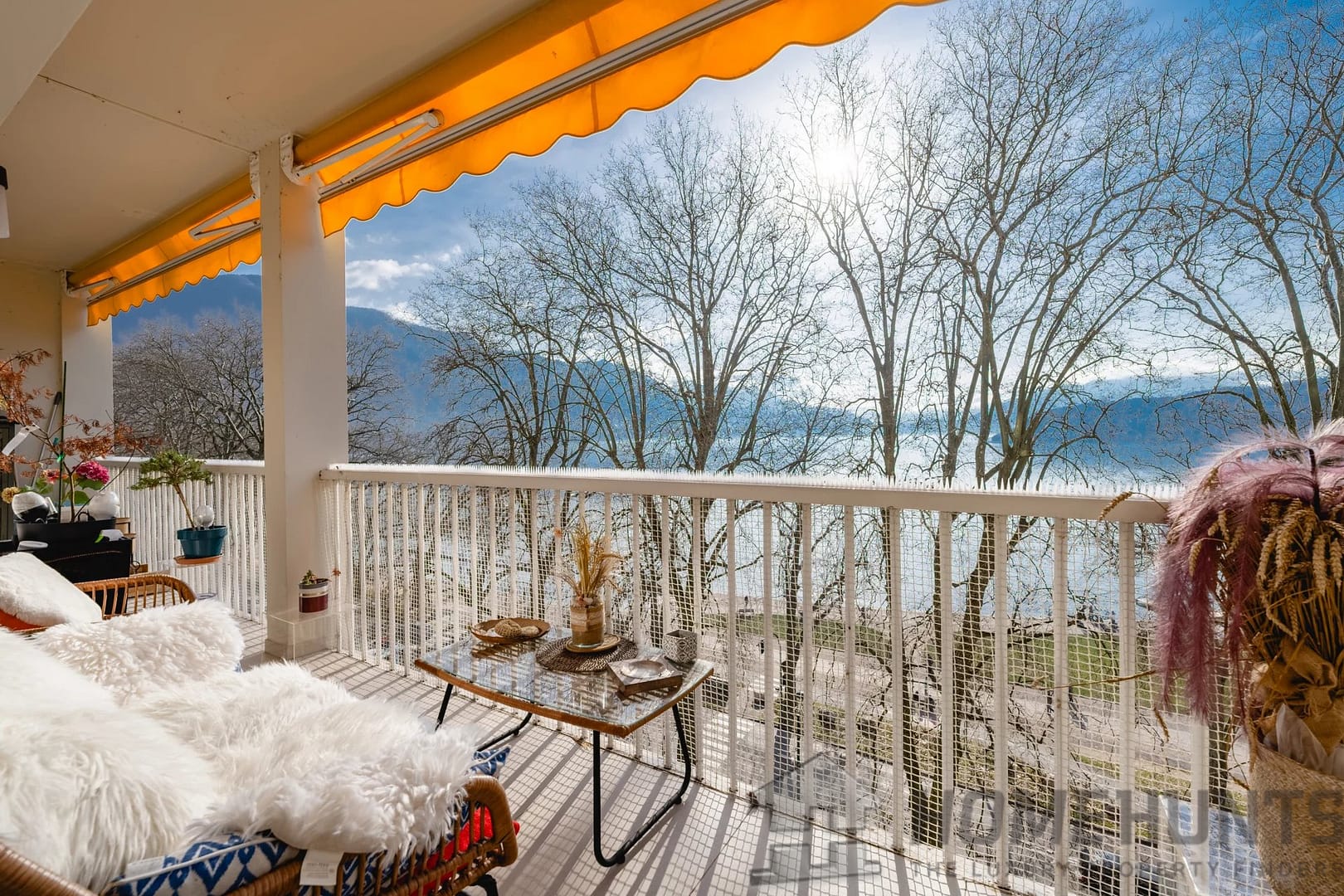 2 Bedroom Apartment in Annecy 8