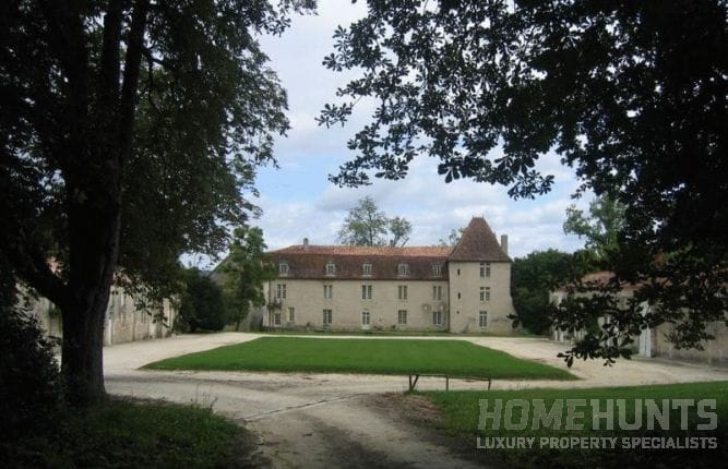 5 Must See Luxury Chateaux in Poitou Charentes (And They Are All For Sale) 6