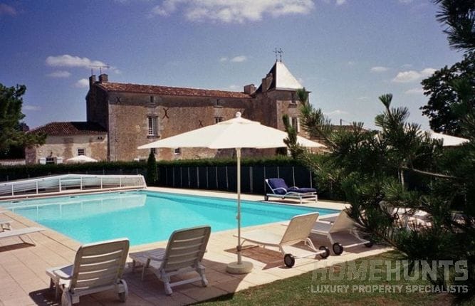 5 Must See Luxury Chateaux in Poitou Charentes (And They Are All For Sale) 7